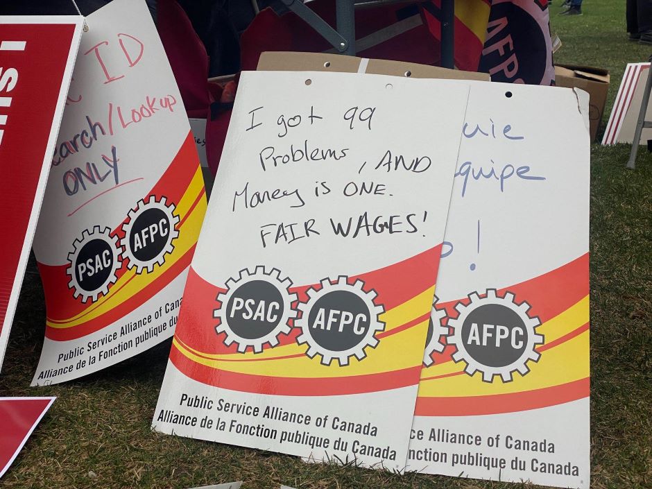 PSAC signs at Parliament Hill.